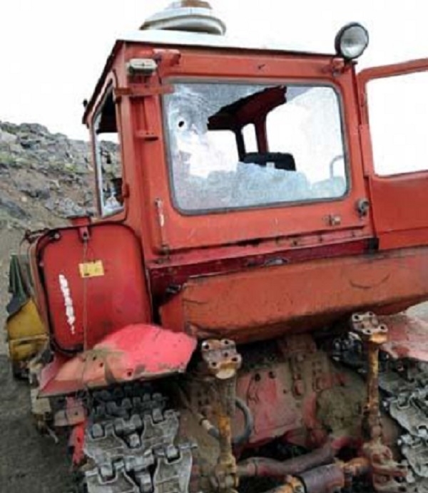 Ermənistan silahlı bölmələri mülki traktoru snayper atəşinə tutub