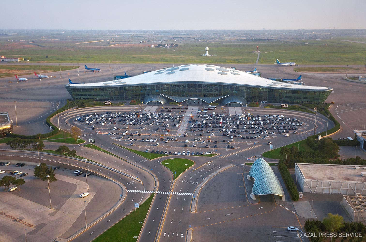 Bakı aeroportu uçuşların coğrafiyasını genişləndirir və yeni aviaşirkətləri cəlb edir