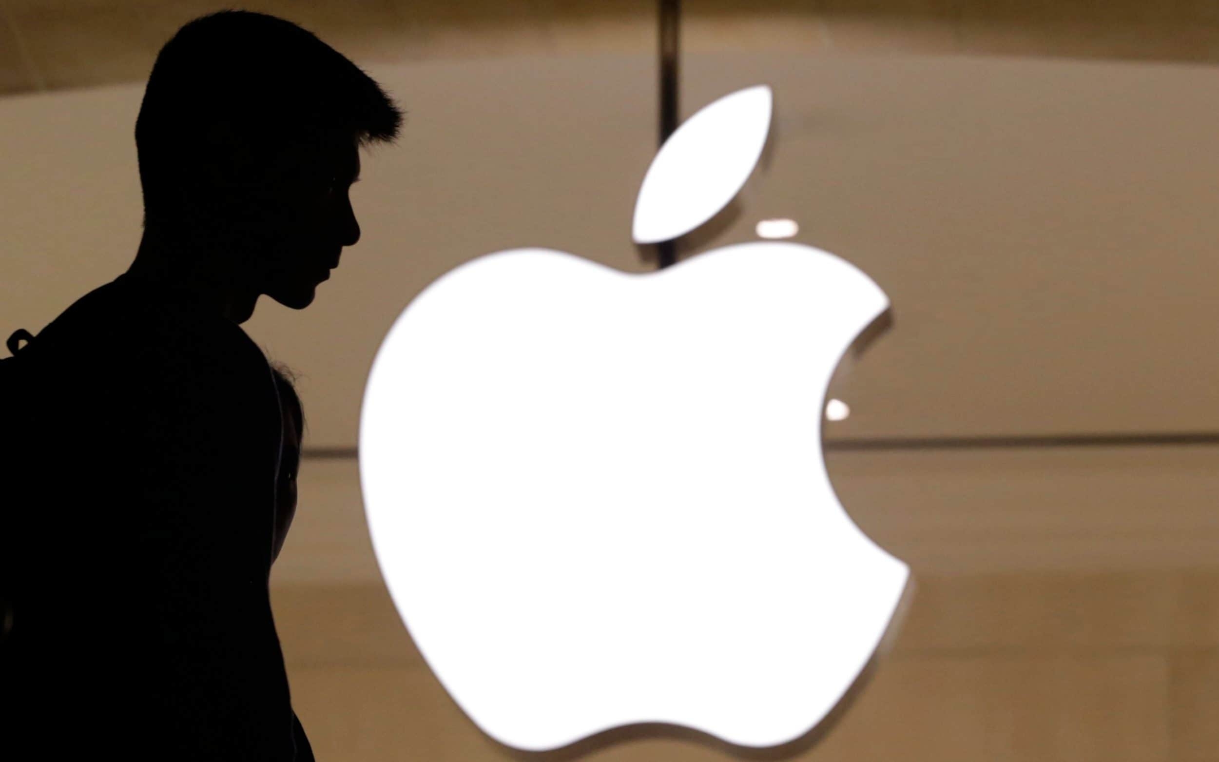 "Apple" dünyanın ən bahalı şirkət statusunu itirdi