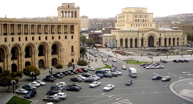 Ermənistanda dövlət məmurları uşaq alverinə görə saxlanıldı