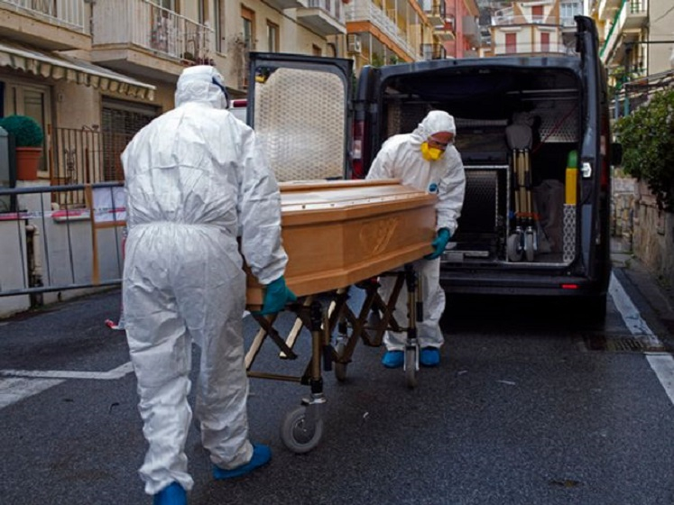 İspaniyada bir gündə 619 nəfər koronavirus xəstəsi öldü