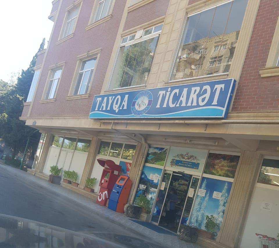 Bakı polisi mağazalarda əməliyyat keçirdi - FOTO