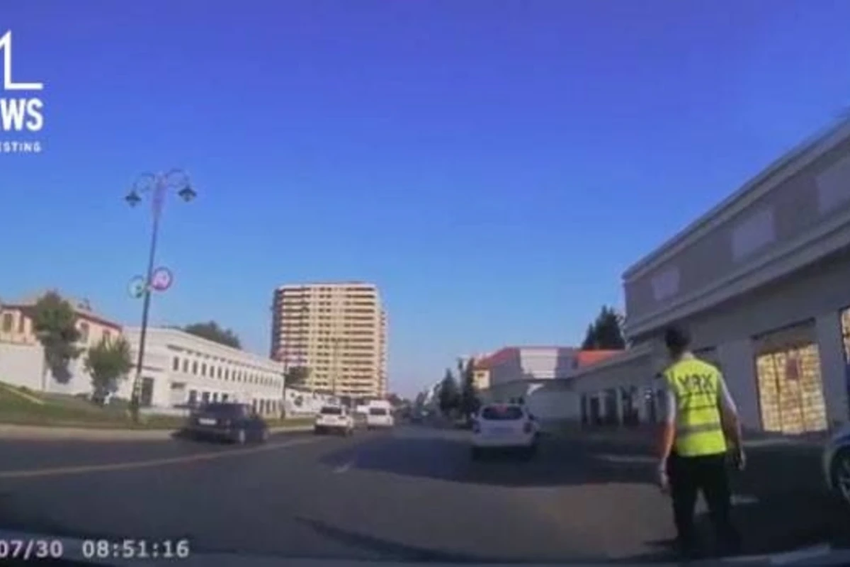 Bakıda sürücü Yol polisinə belə “dərs keçdi” (VİDEO)