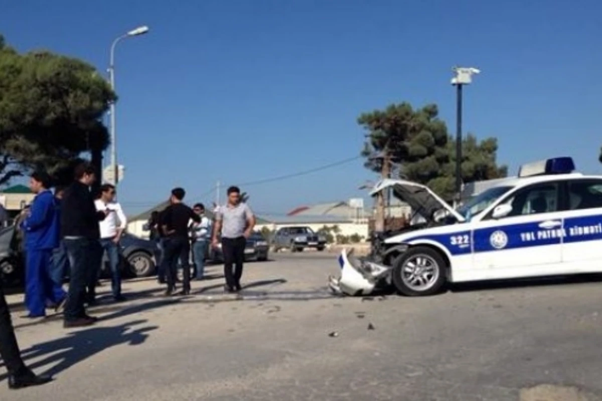 Bakıda yol polisinin iştirakı ilə ağır qəza: 9 yaralı