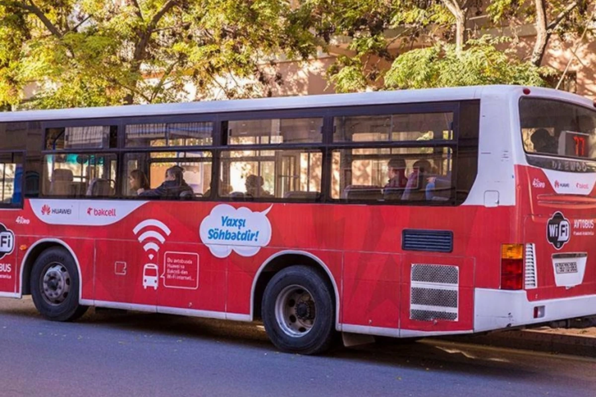 Bakıda Wi-fi-lı avtobus fəaliyyətə başladı!