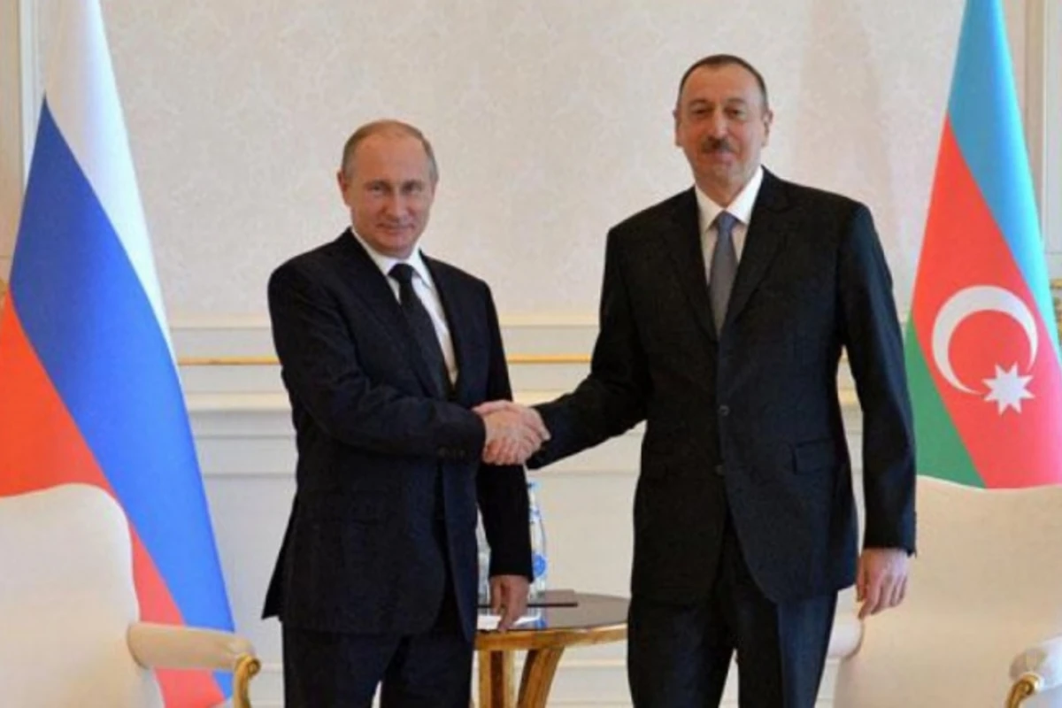 Putin İlham Əliyevə zəng etdi