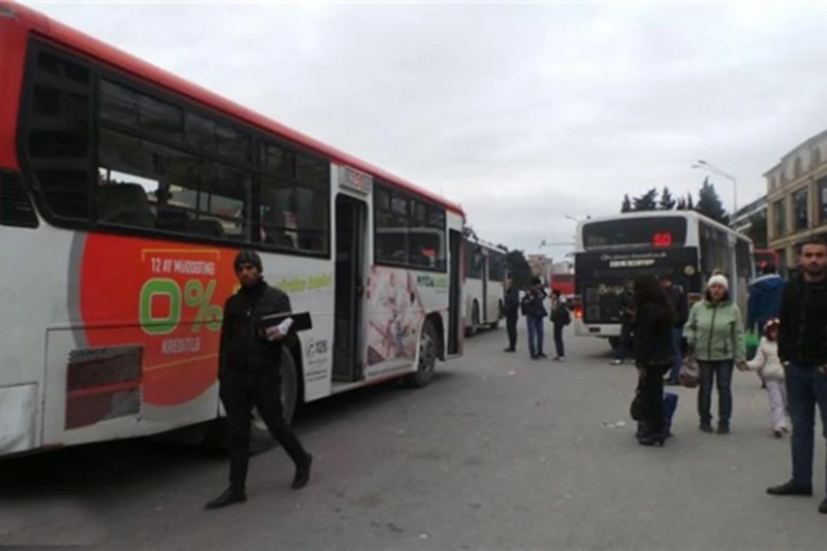 Bakıda avtobusdan istifadə edən sərnişinlərə şad xəbər