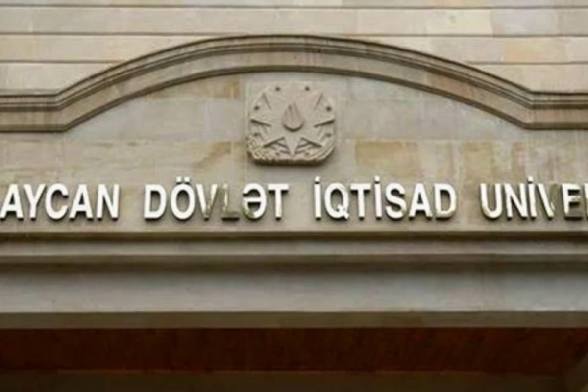 İqtisad Universiteti tələbələrin kredit borcunu sildi