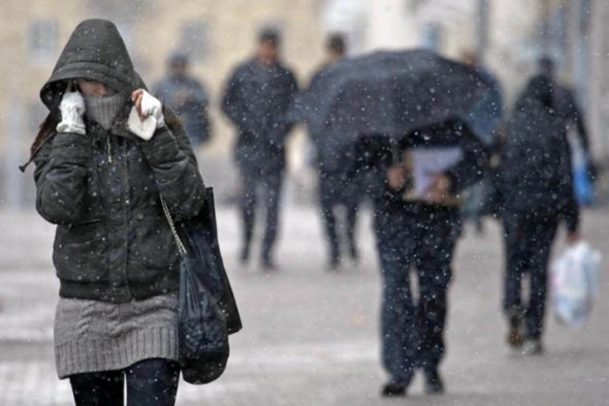 Hava xəbərdarlığı: sulu qar və qar yağacaq