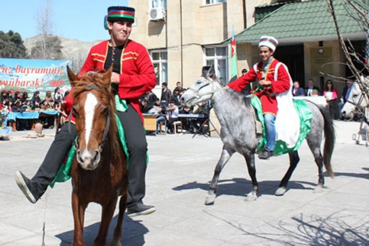 Novruz tədbirindəki at qadını təpikləyib xəstəxanalıq etdi