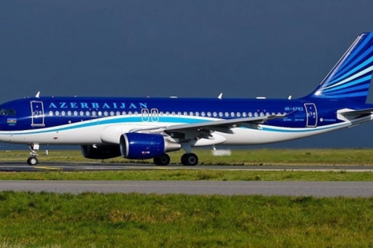 AZAL-dan 9 May günü pulsuz aviabilet aksiyası