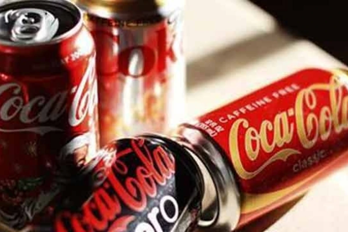 Azərbaycanda bir nəfər cola içib öldü