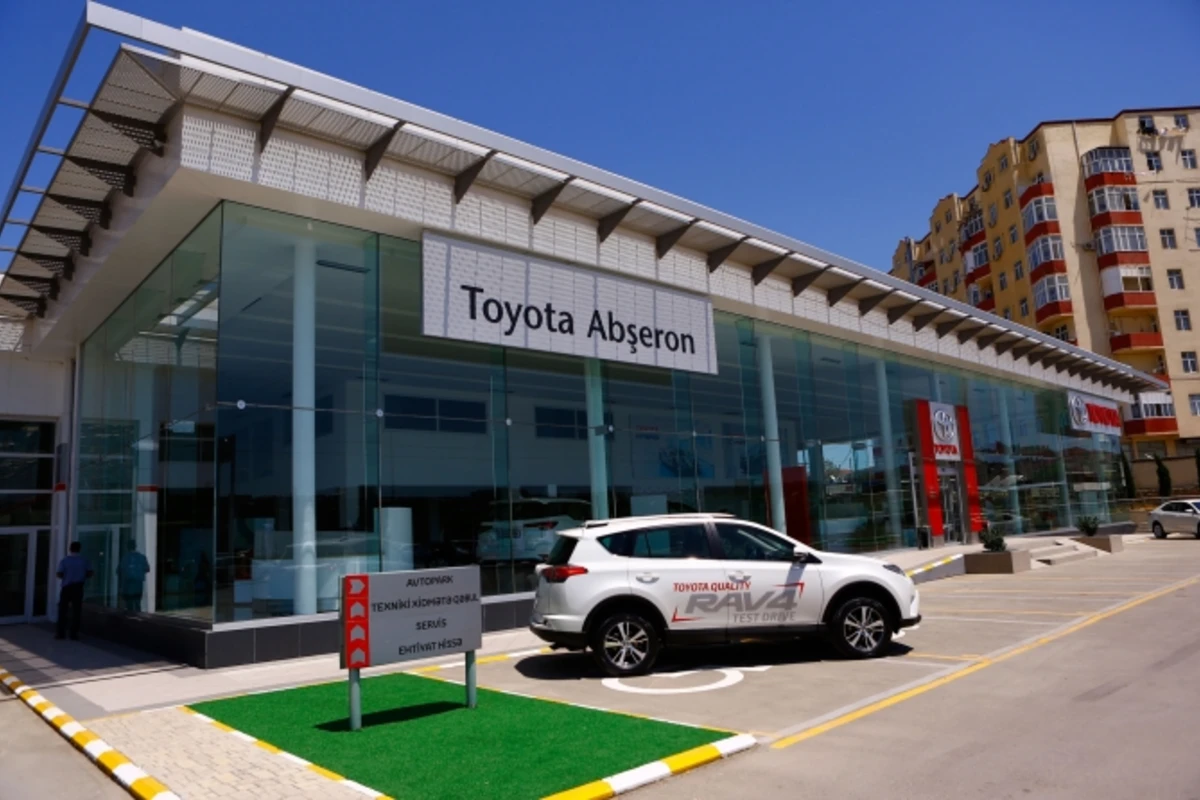 Bakıda yeni rəsmi diler - Toyota Abşeron Mərkəzi fəaliyyətə başladı