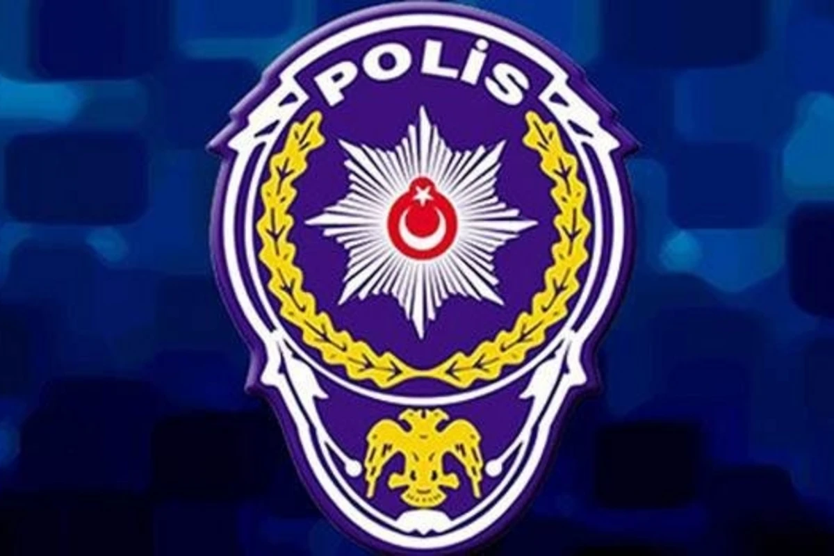 Türkiyədə gecə əməliyyatında 7850 polis işdən çıxarıldı