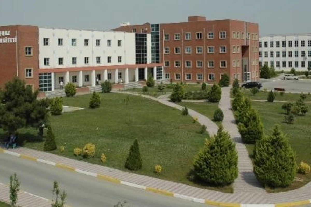 “Qafqaz” Universiteti bağlandı