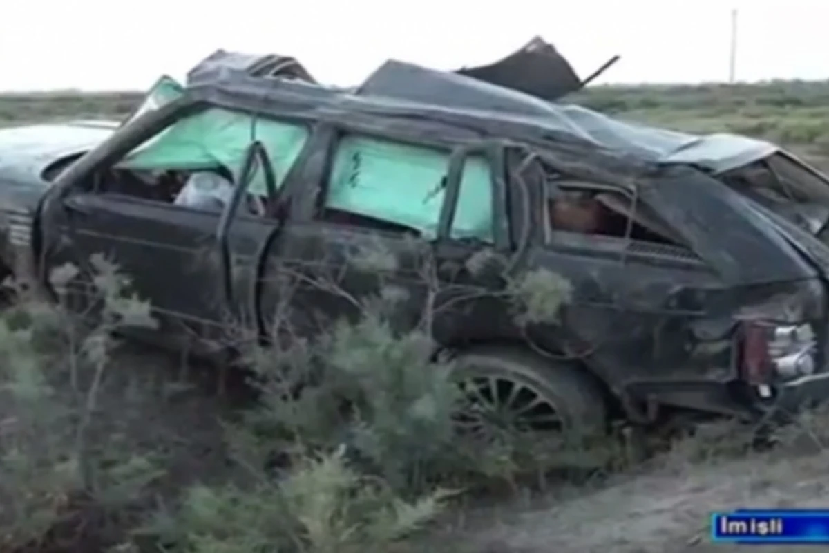 Keçmiş polis rəisinin oğlu “Range Rover”i belə aşırdı (FOTO, VİDEO)