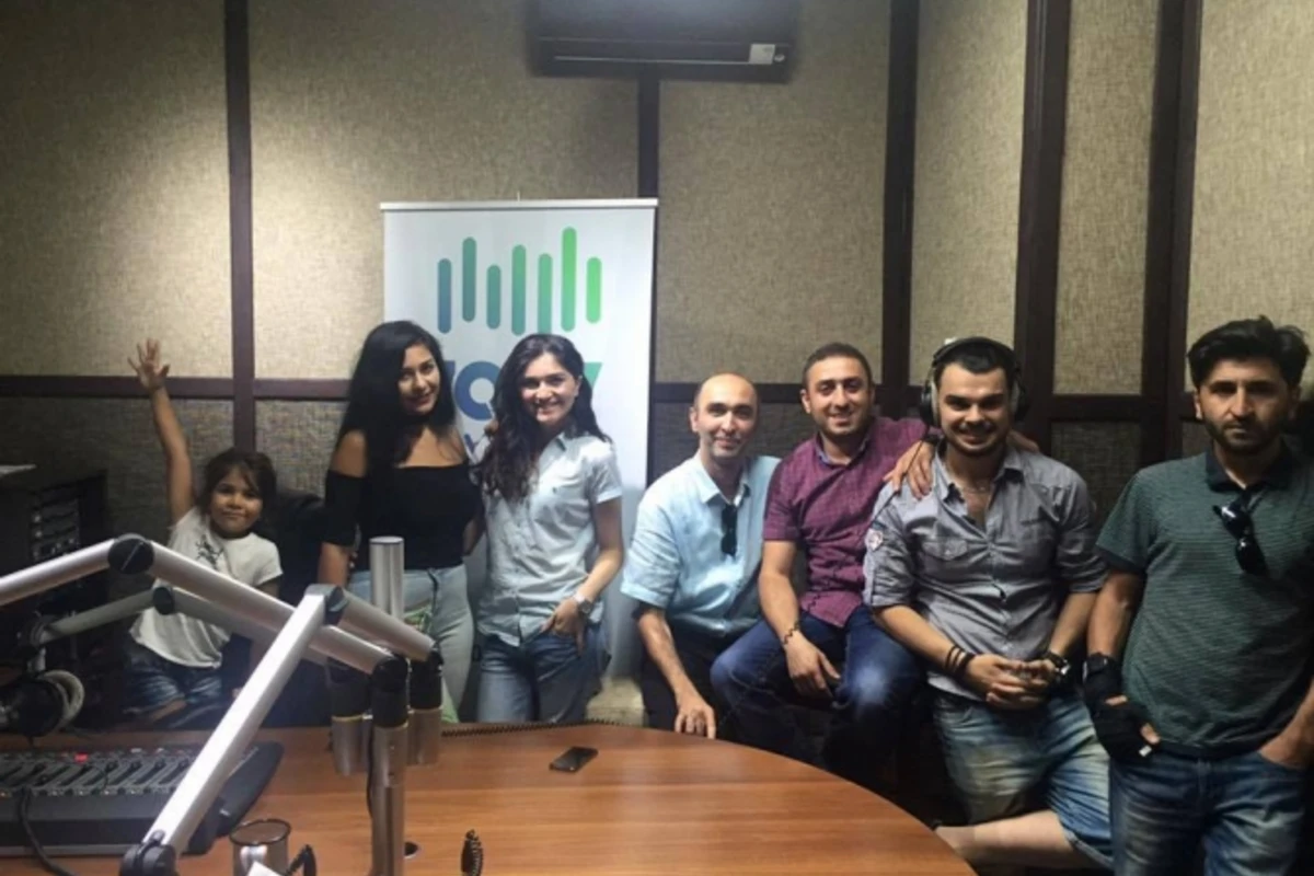 Azərbaycanda radio bağlandı