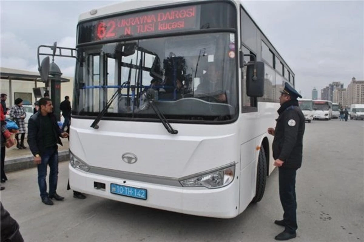 Avtobus sürücülərinə bəd xəbər: Yaş həddi gündəmə gəlir