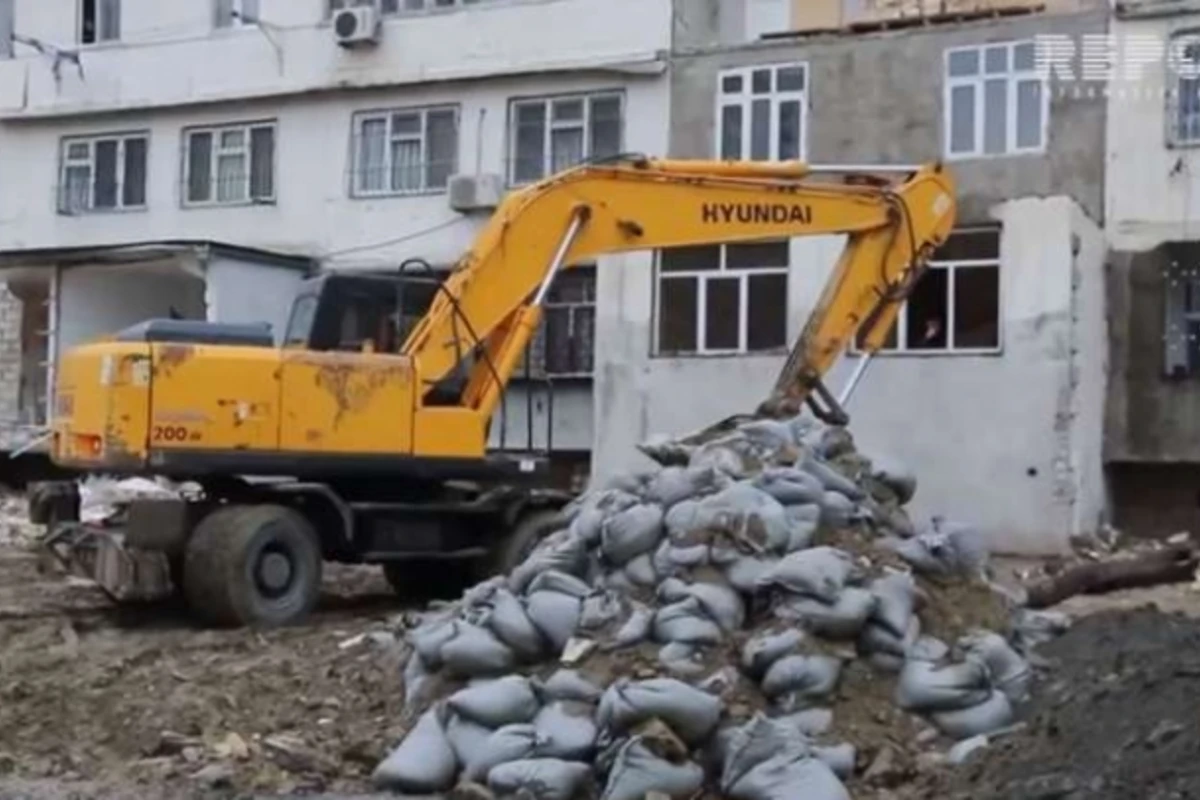 Bakıda böyük söküntü başlandı