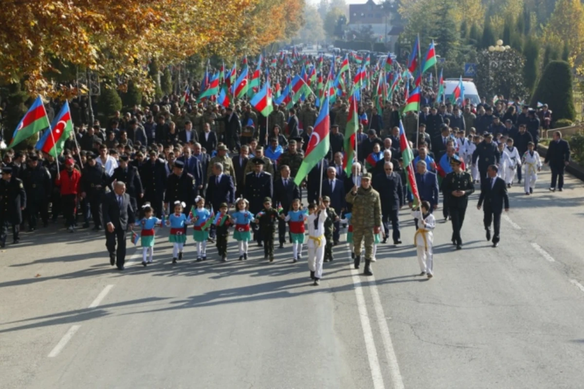 Bayraq günü Qarabağ bölgəsində qeyd edilib (FOTO)