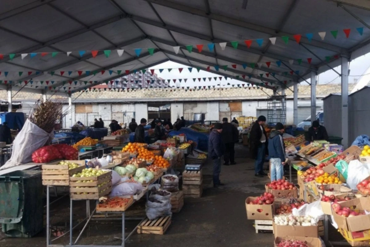 Bakının ən ucuz bazarlarında ərzaq qiymətləri (FOTO)