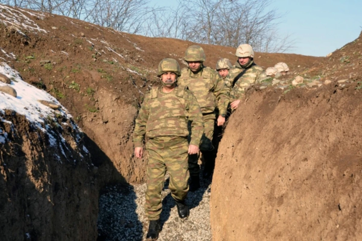 Ali baş komandan tapşırıq verdi: Zakir Həsənov ön cəbhədə (FOTO)