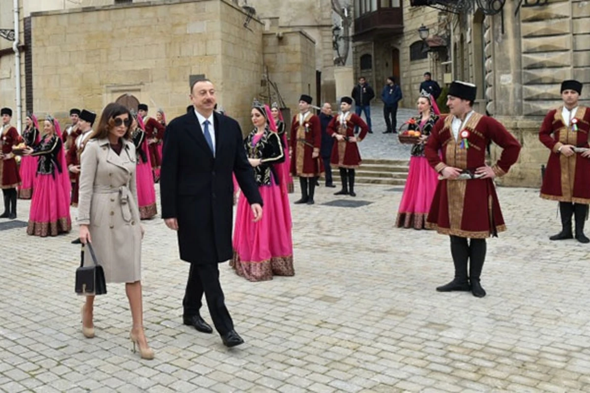 Prezident və xanımı Novruz şənliyində iştirak edib