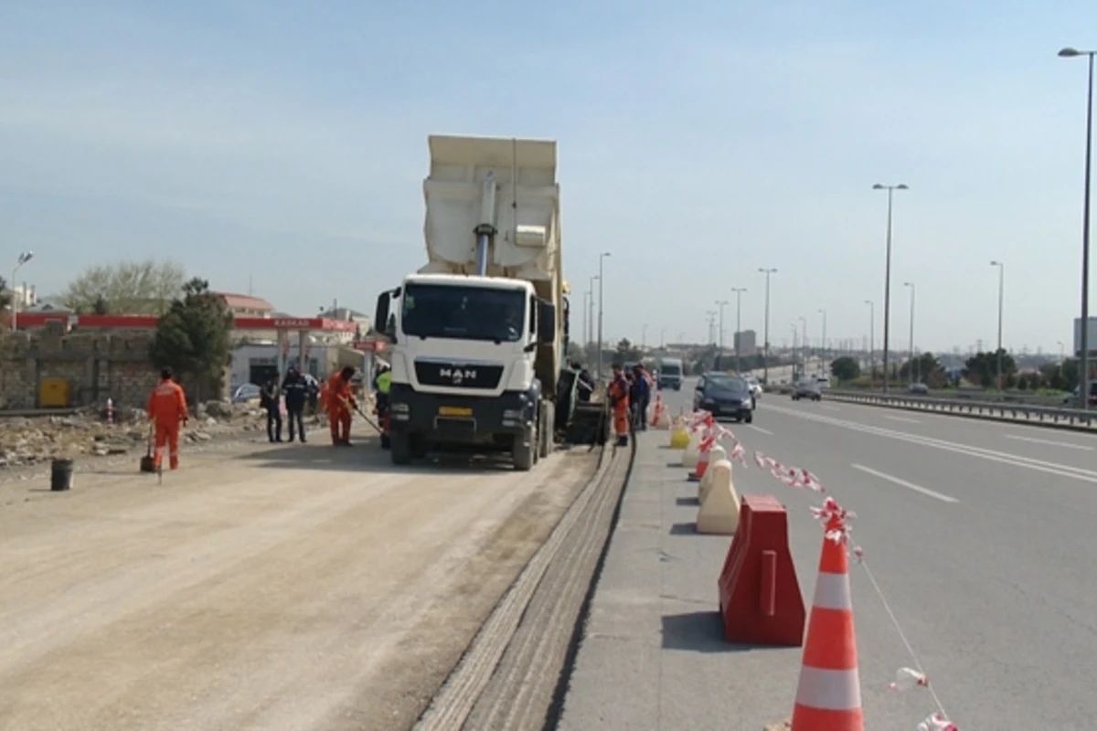 Sürücülərin nəzərinə: Bu gün bu yollar bağlı olacaq