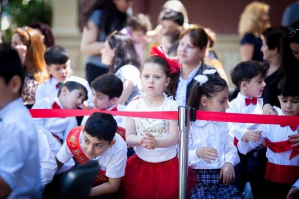 Birinci sinfə qəbul üzrə 37 minə yaxın sorğu yerləşdirilib