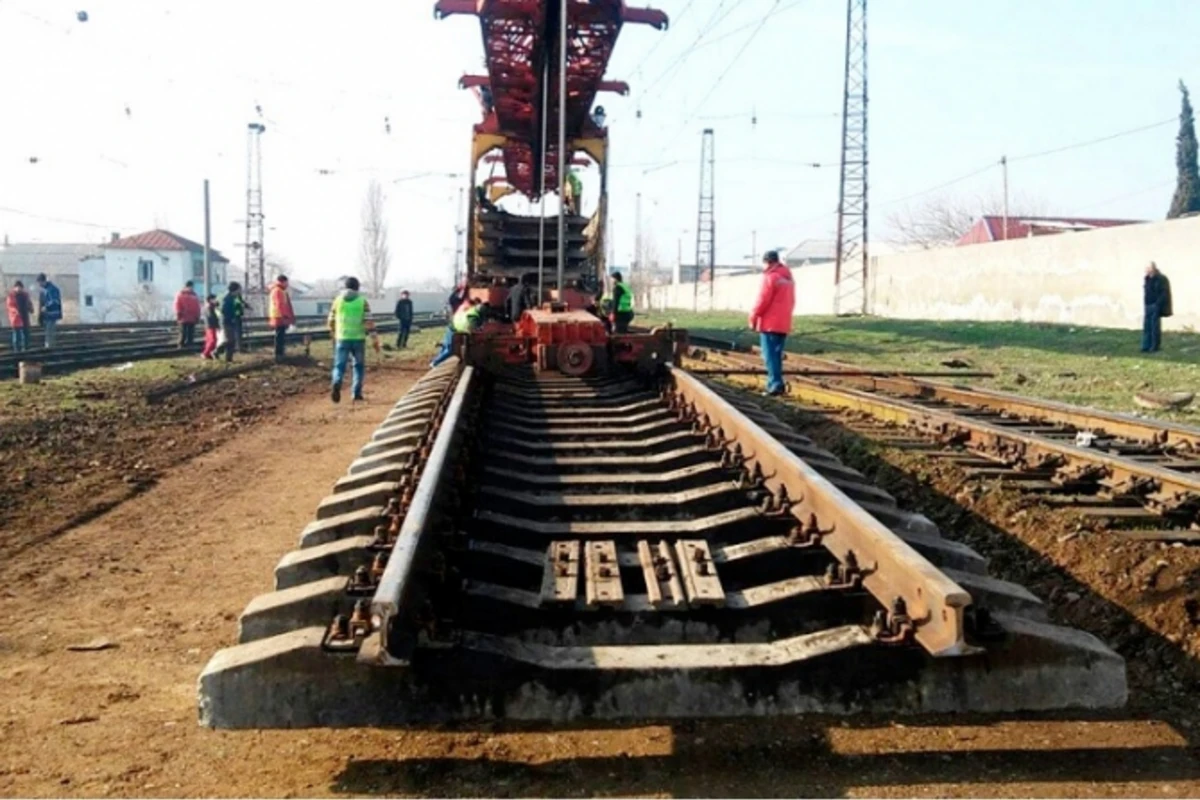 Aeroportdan Şahdağ və Qəbələyə dəmir yolu çəkiləcək