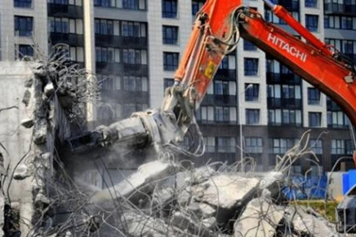 Bakıda beton binalar söküləcək: FHN xüsusi layihə hazırlayıb - VİDEO