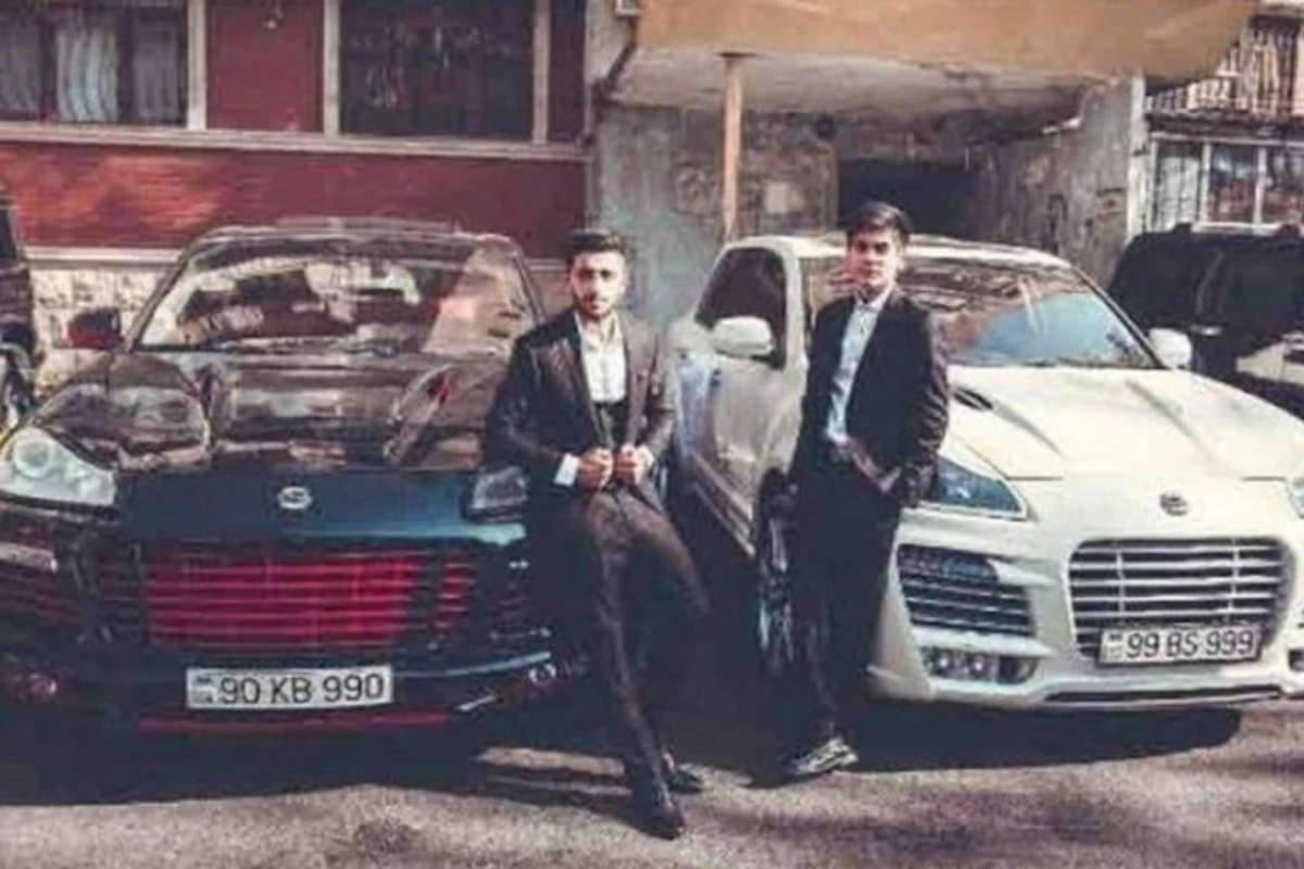 “Porsche” ilə adam öldürən 14 yaşlı oğlanı hansı cəza gözləyir?