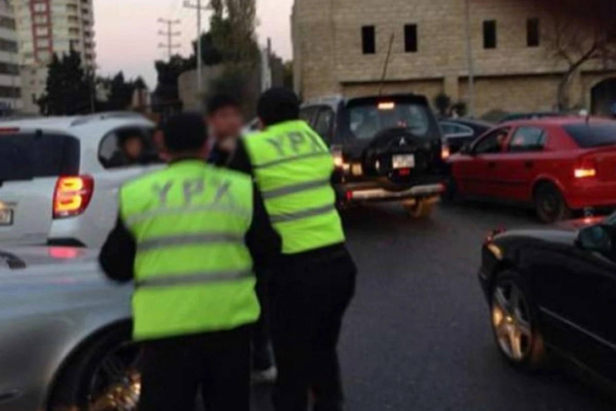 Bakıda sərxoş sürücü yol polisinə kəllə vurub qaçdı