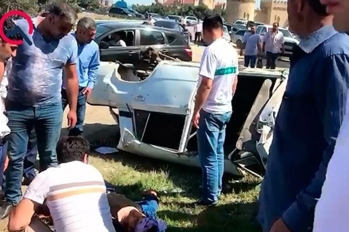 Yol polisinin qovduğu maşın oğurluq çıxdı (VİDEO)