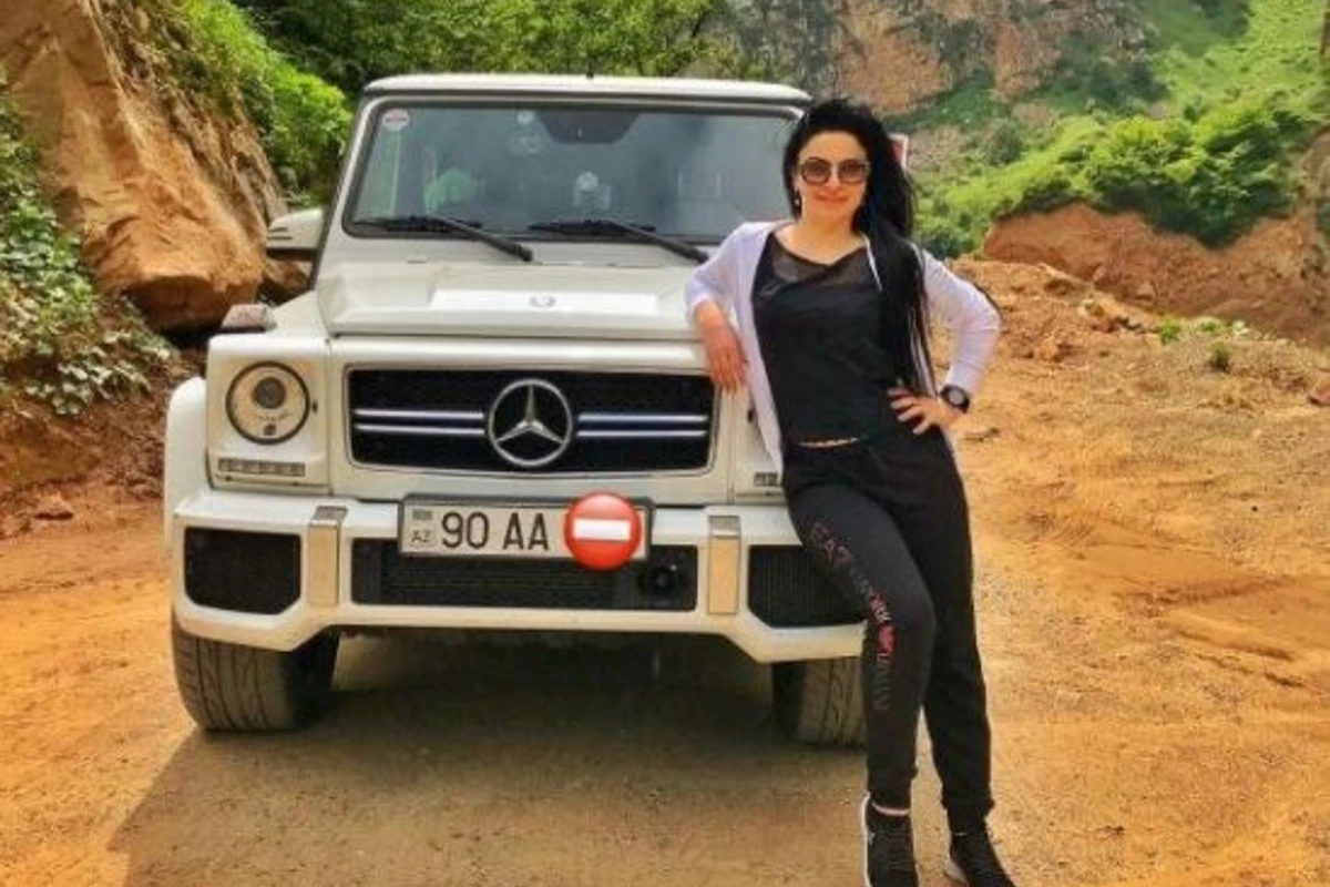 ATV-nin məşhur aparısı AA nömrəli Gelandewagenlə (FOTO)