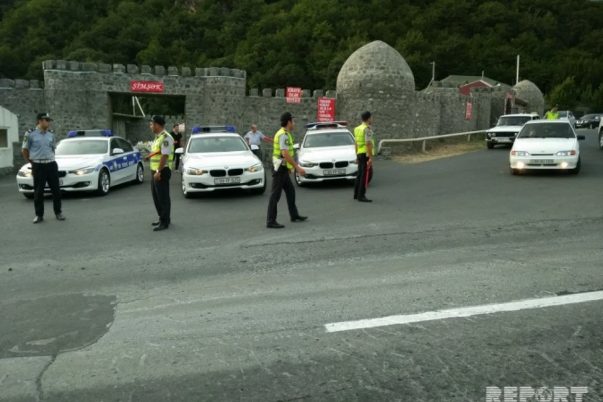 Yeyin, için, dağıdın. Hesab mənlikdir - Yol polisinin reydində maraqlı anlar (VİDEO, FOTO)