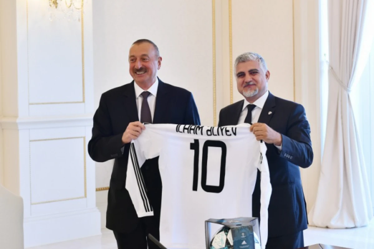 Qarabağdan İlham Əliyevə gözlənilməz HƏDİYYƏ (FOTO)