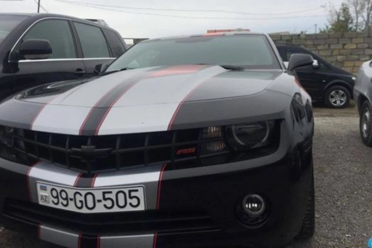 Yol polisi bahalı avtomobilləri cərimə meydançasına saldı – FOTO