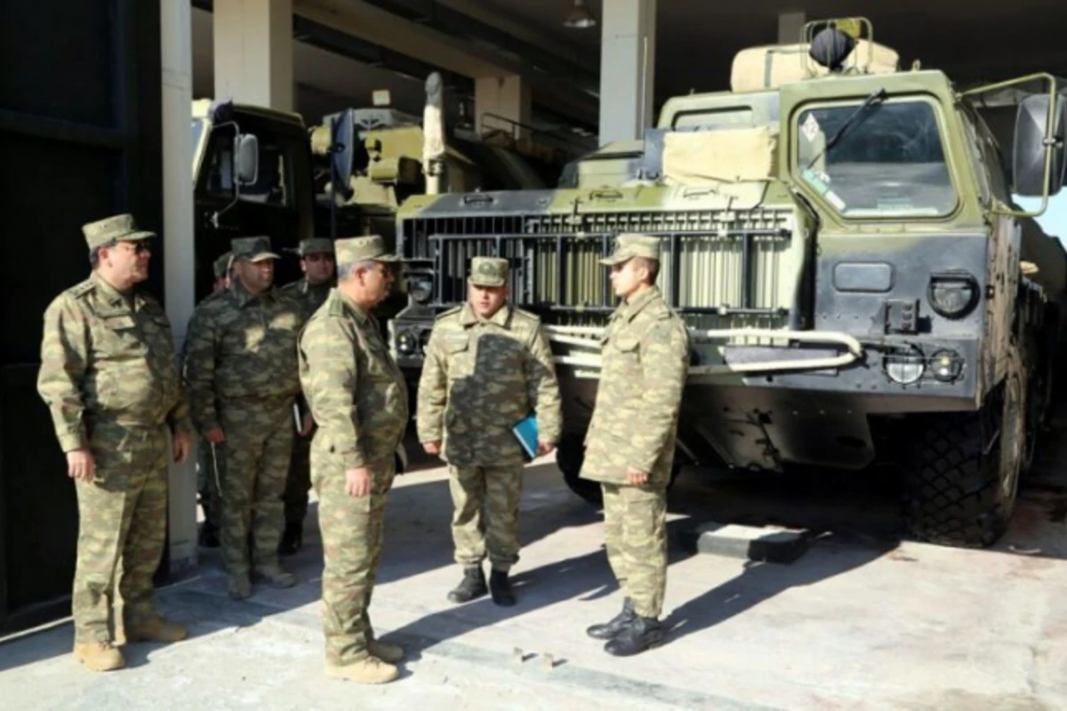 Prezidentin göstərişi ilə cəbhəboyu zonadakı raket və artilleriyalar işə düşdü (FOTO)