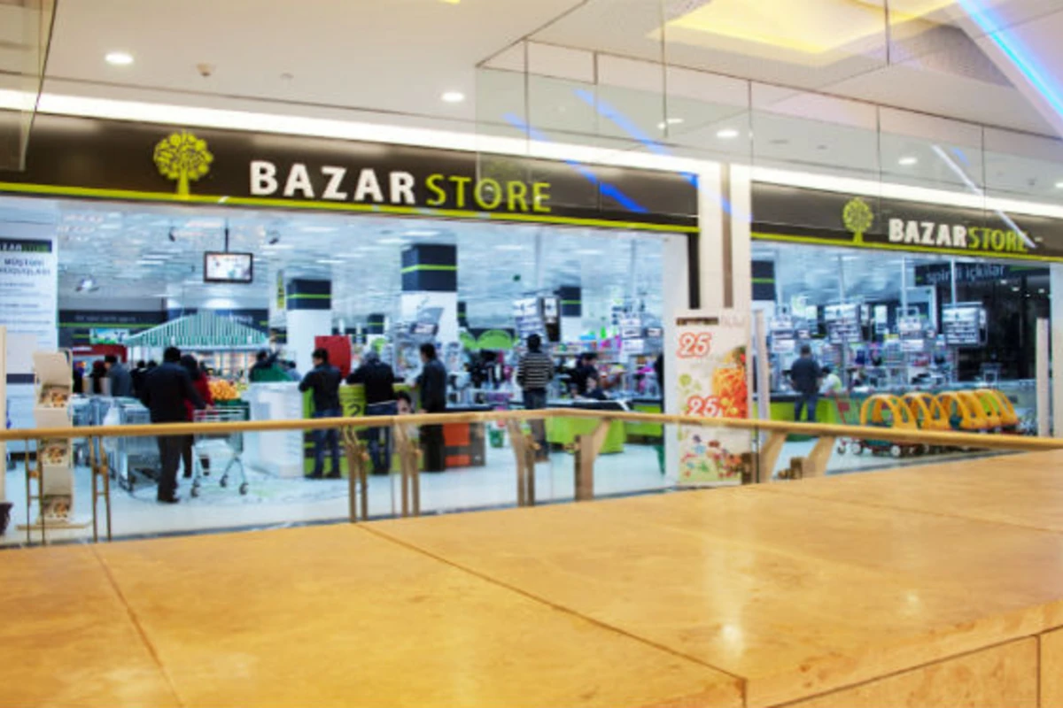 Bazarstoreda bədbəxt hadisə — 34 yaşlı qadın öldü