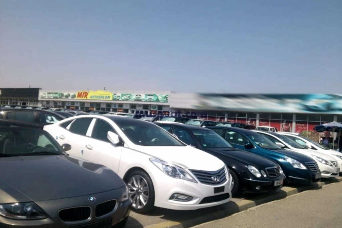 Maşın bazarında son vəziyyət: Mercedes E Class 14,000, Toyota Prado 28,500 - QİYMƏTLƏR