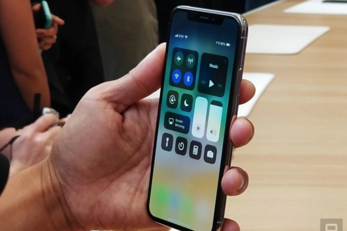 iPhone X telefonlarının istehsalı dayandırılacaq