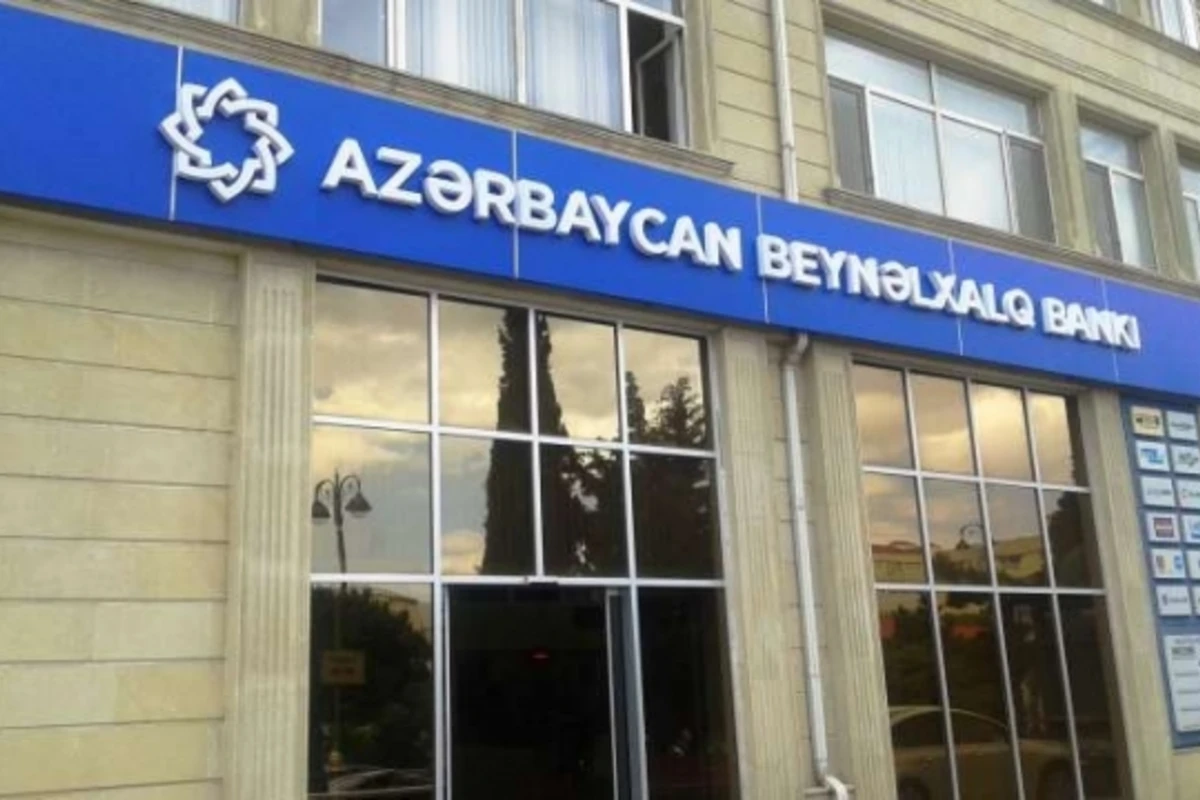 Beynəlxalq Bankın İdarə Heyətinin sədri vəzifəsindən uzaqlaşdırıldı