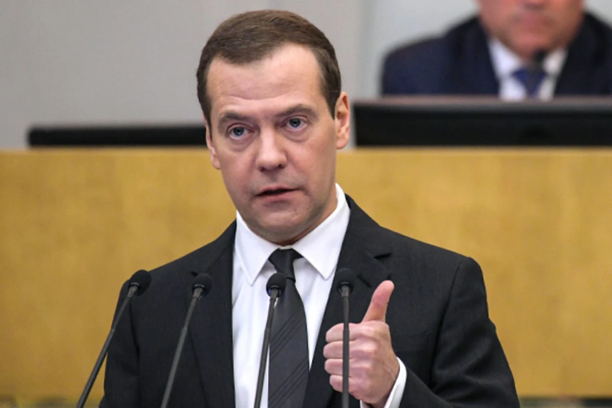 Medvedev Rusiyanın baş naziri vəzifəsinə təsdiqlənib