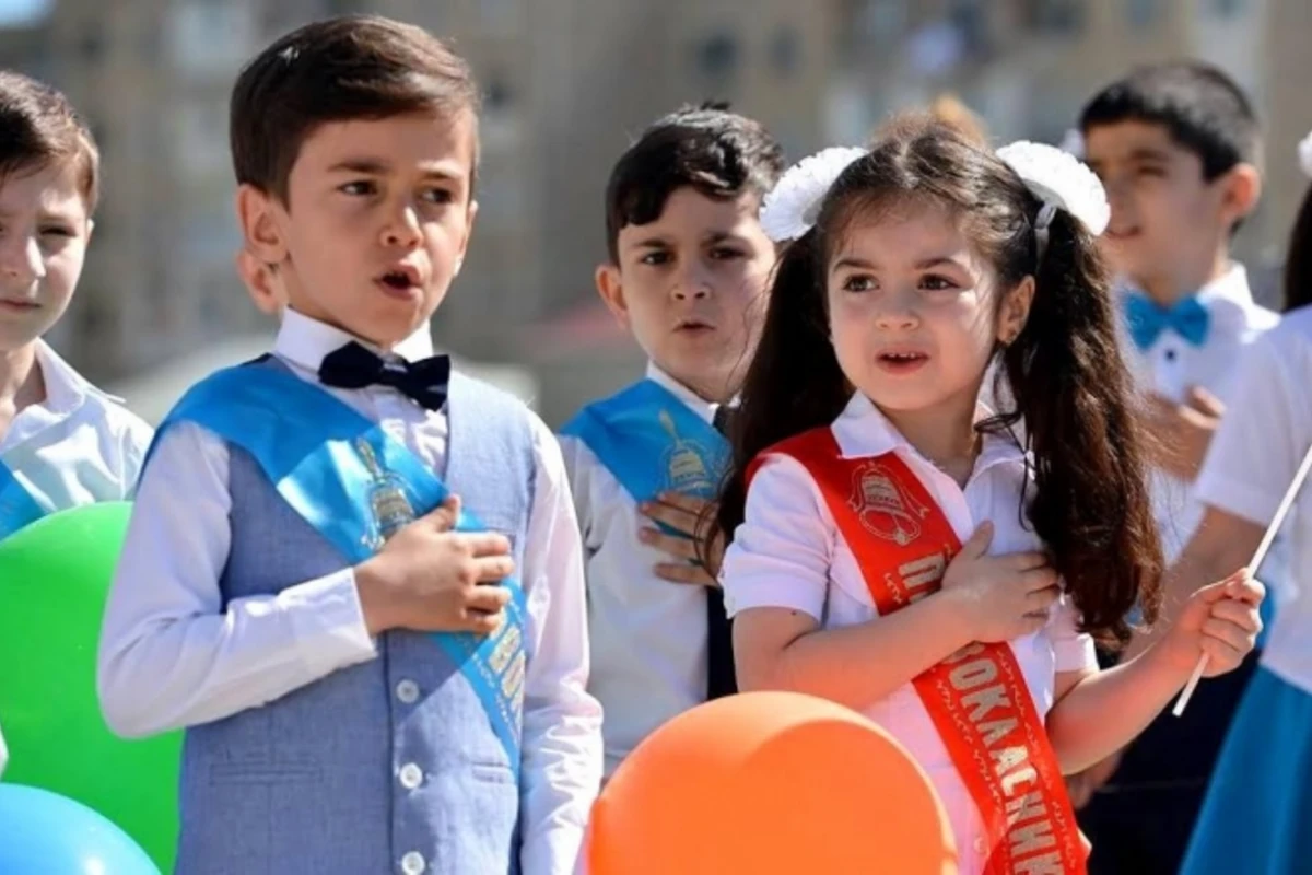 “Belə bir qanun indiyə kimi olmayıb” - “Ümumi təhsil haqqında” yeni SƏNƏD hazırlanıb