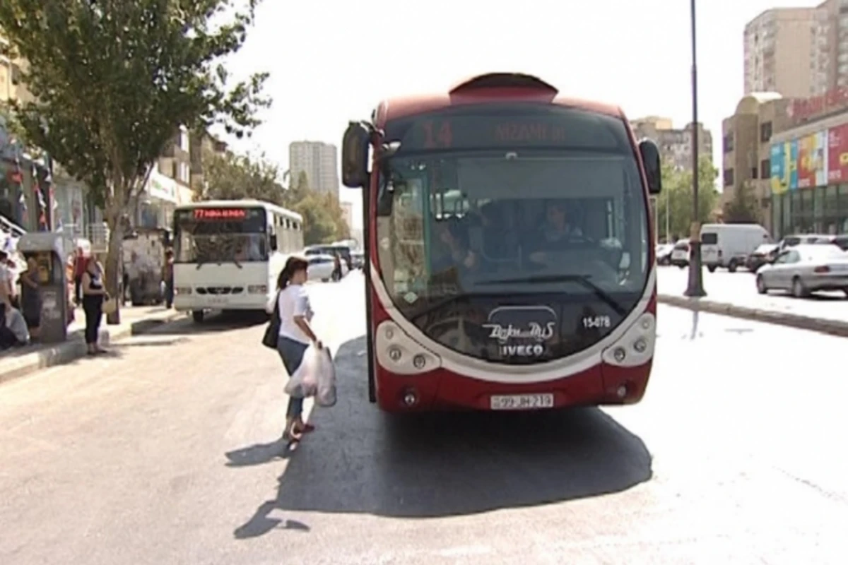 Bakıda sürücü və piyadalara qarşı REYD - 100-ə yaxın şəxs saxlanıldı (FOTO)