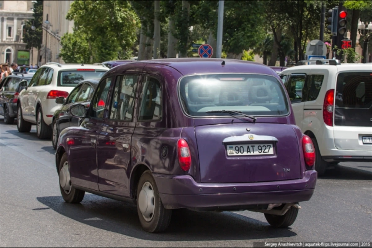 Bakıda “London Taxi”si qarət olundu