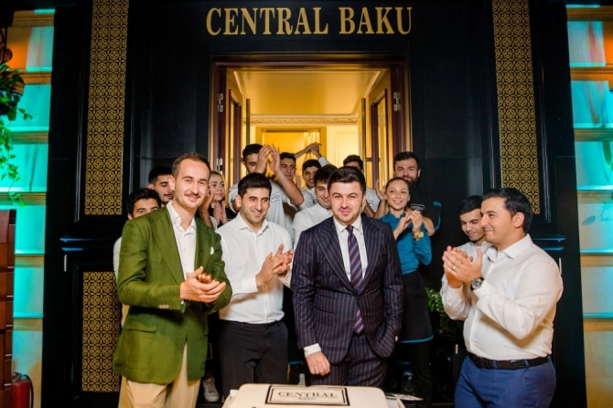 Bakının ən gözəl restoranı Central Baku 1 yaşını qeyd edir