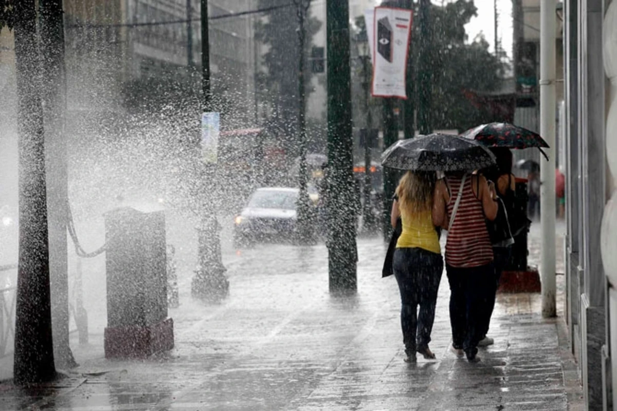 Hava XƏBƏRDARLIĞI - Yağış yağacaq, havanın temperaturu aşağı enəcək