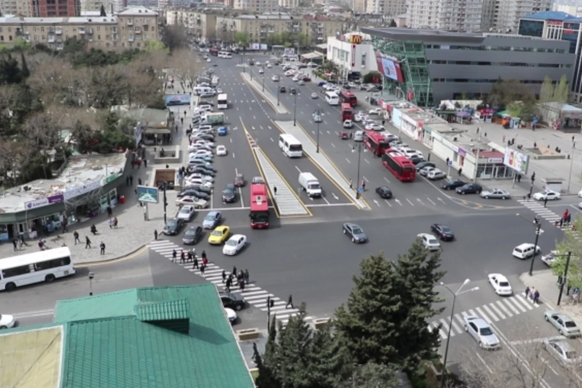 Bakıda tıxacın qarşısını almaq üçün daha bir addım - VİDEO